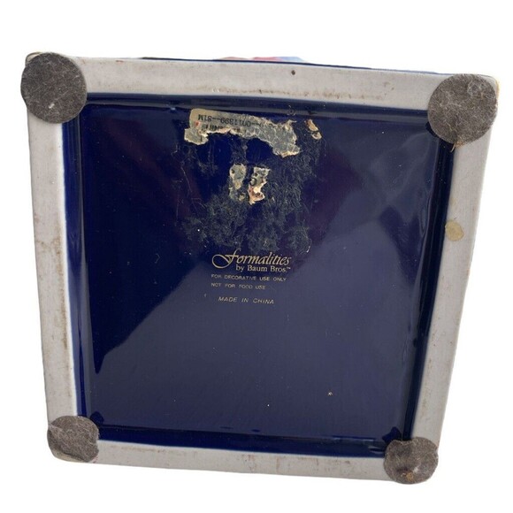 Formalities by Baum BrosCobalt Blue and Gold Urn Vase 13" Porcelain 1980’s - Picture 6 of 7